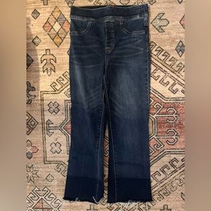 Spanx cropped raw hem pull on jeans sz S/P